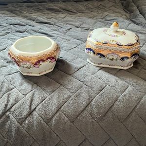 V&A Portugal Porcelains Trinket Box